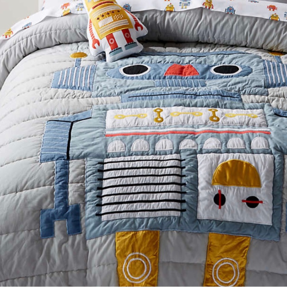 Crate & Barrel Kids Robot Quilt and Sham - grey/multi color, full/queen
